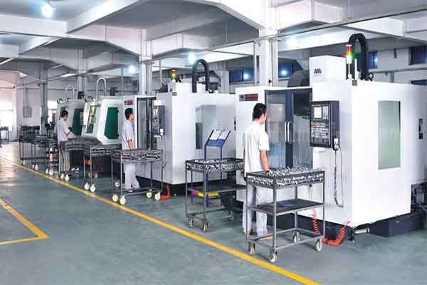 Công xưởng Bác Khai tại Đài Loan tuyển 02 Nam vận hành máy CNC