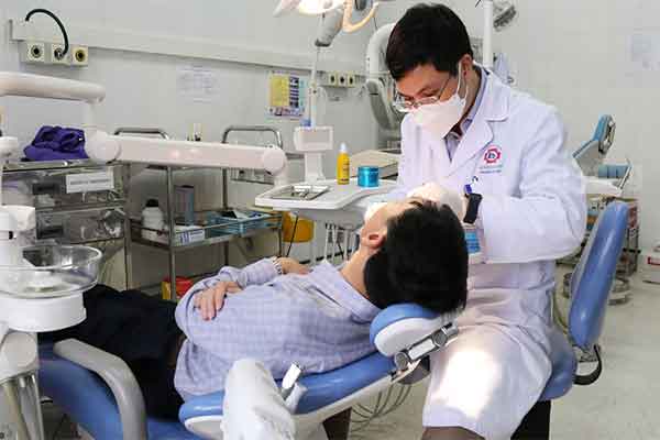 Sâu răng có đi XKLĐ Nhật Bản được không